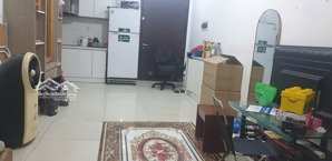 cần cho thuê ruby celadon 84m2 có ban công, 3pn, 2wc, full nội thất, có ô xe, 14 triệu