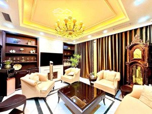 hiếm có! phố tây sơn , ô tô đỗ cửa, kinh doanh, nhà dân xây, ngõ thông , sát phố 35m 5 t