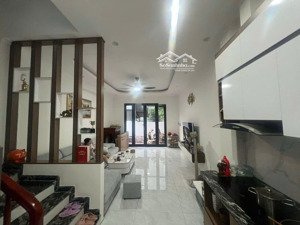 phúc lợi- nguyên căn 36m2 5 tầng - full đồ - 9tr