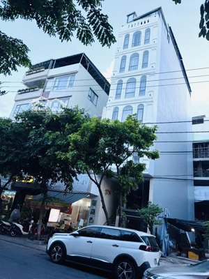 toà căn hộ biển 8 tầng đường chính hữu ngay biển mỹ khê - đà nẵng