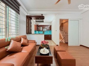 bán nhà phố kim đồng 48m 5 tầng oto đỗ cửa vị trí trung tâm quận hoàng mai, phố kim