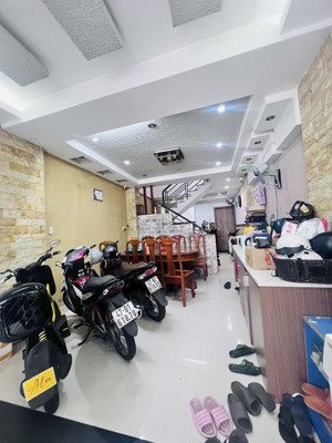 bán nhà quận 3 khu phố tài chính kỳ đồng -dt 64m2 (4 x 16m) - cách mặt tiền 25m - dòng tiền 22triệu