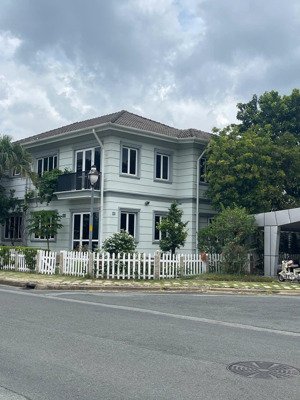 bán gấp biệt thự khu compound tp. thủ đức, 434m2. giá bán chỉ ngang đinh giá ngân hàng