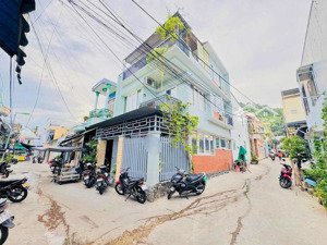 nhà 3 tầng mới - góc 2 mặt tiền gần diệp minh tuyền sát ngô đến tầm 20m giá: 4 tỷ 850 triệu