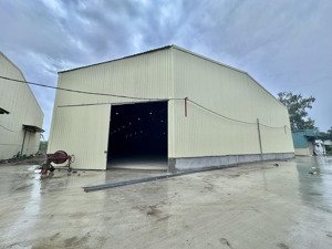 2500m kho xưởng khu vực thắng lợi cần cho thuê, xuất vat, giá 70k/m