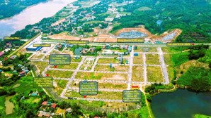 chính chủ bán lô 597 dt 100m view hồ công viên