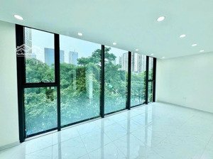 cho thuê văn phòng mặt phố nguyễn thị thập, ô tô đỗ cửa,vị trí đẹp, kinh doanh đỉnh. 100m2 giá 20tr
