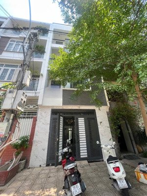 cho thuê nhà kinh doanh 4 tầng 6 phòng ngủ kđt acc vườn xoài giá 20 triệu/tháng