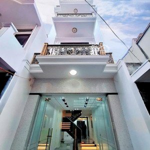 down giá mạnh bán nhà 4 tầng xây mới độc lập phố hai bà trưng !!!