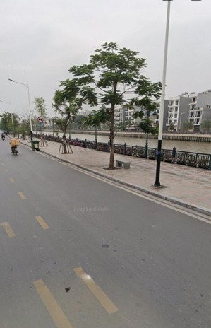 bán nhà mặt đường phố tam bạc view hồ - dt 40m - mt 4,3m - hồng bàng . lh mr.đông 