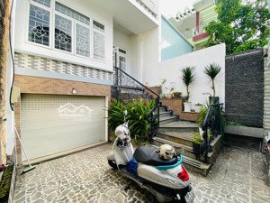 cho thuê nhà đẹp full nội thất 1t2l p. trung dũng, hẻm oto thông