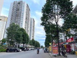 bán căn 88m2, chung cư thông tấn xã việt nam, full nội thất sang xịn, gồm 2pn, 2vs, giá hơn 6 tỷ