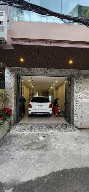 bồ đề 48m 6 tầng thang máy mt 4.1m gara ô tô full nội thất giá 13.9 tỷ (giảm 1.9 tỷ)