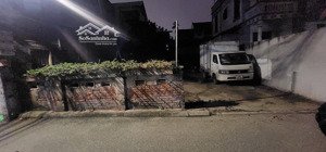 đất đẹp kẻ tạnh, long biên 310m, mt 11m, ngõ rộng ô tô tránh, giá cực tốt 38.5 tỷ.