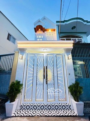 bán nhà mới đẹp hẻm 17 dương cát lợi, tt nhà bè. tặng full nội thất. giá 3.89 tỷ