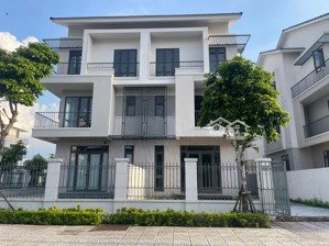 biệt thự đẳng cấp lõi vùng thủ đô chuẩn sống thời thượng- vị trí vàng- cơ hội hiếm có