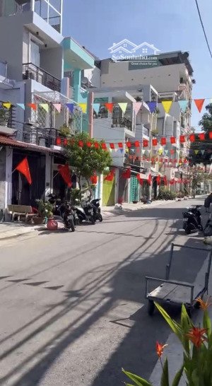 bán lô đất kbt kiều đàm ngay cầu kênh tẻ quận 7. dt 4x15m sh 60m2 giá 9 tỷ