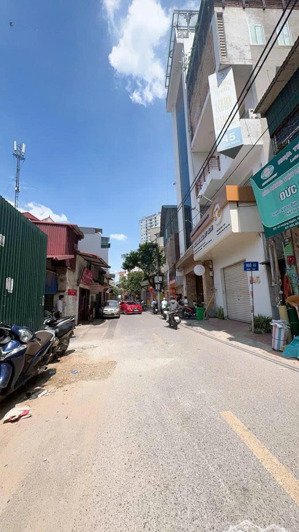 siêu phẩm - mặt phố ô tô tránh - lô góc 2 thoáng - kinh doanh đỉnh - hiếm nhà bán