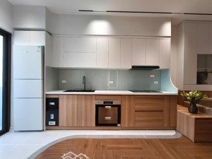 chính chủ bán căn hộ ct6 xa la - 2n2vs - nhỉnh 3 tỷ - sđcc