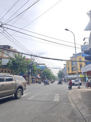hàng hiếm ! giá đầu tư. mặt tiền phan huy ích, vị trí siêu đẹp ngay trường chinh, sân bay