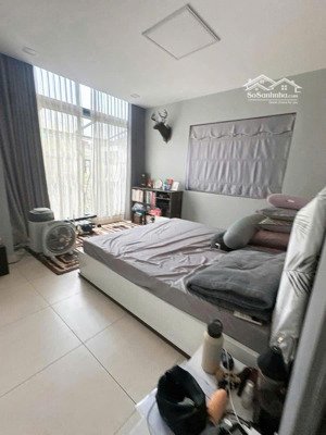 cho thuê cc khu ngoại giao đoàn, 11 triệu, 70m2, 2wc, full nội thất