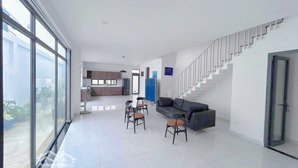 [q2] cho thuê nhà phố, kdc đông thủ thiêm, 8x24m (192m²), 1 trệt 3 lầu, đường lớn, giá chỉ 40tr tl