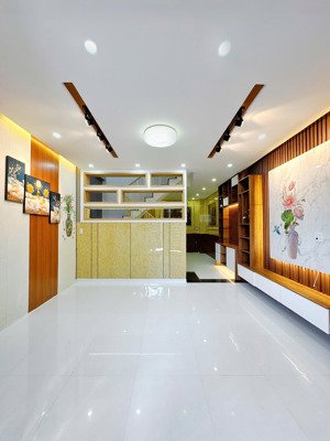 ngang 6m hiếm hẻm ô tô nguyễn thái sơn , ngay đại học văn lang , p5, 68m2 chỉ 6.5 tỷ