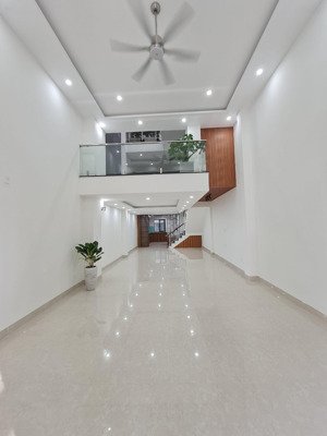 cho thuê nhà mới chính chủ, mặt tiền đường trịnh đình thảo, phường cẩm lệ, tp đà nẵng