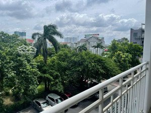 bán căn hộ 3 phòng ngủ -2wc- tầng 2