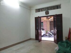 Cho thuê nhà riêng Trần Vỹ - Mai Dịch - Cầu Giấy 45m x 3T, 3P2VS giá 12TR, ngõ ô tô