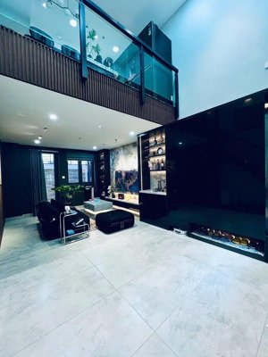 nhà full nội thất cao cấp tại senturia nam sài gòn. 9,2 tỷ. liên hệ: 