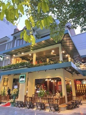 siêu phẩm! lô góc nhận diện 20m mặt phố huỳnh thúc kháng - 85m x 2 tầng thông sàn. mọi mô hình