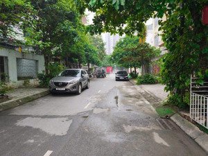 cho thuê tầng 1 khu biệt thự diện tích 80m2, 7,8 triệu ở yên nghĩa, hà đông