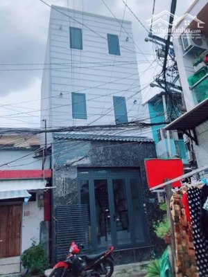 nhà mới ở ngay - hẻm thẳng 1 trục - ngang 4.3m - 3 tầng - dòng tiền 10tr/tháng - nhỉnh 3 tỷ