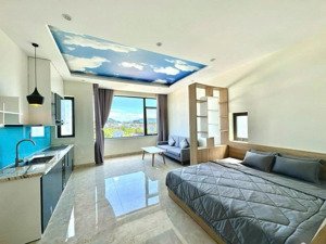 siêu phẩm toà căn hộ 6 tầng 10 phòng dòng tiền 45tr/th cách biển 100m giá 9,8 tỷ tt khu đô. thị fpt