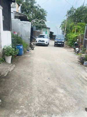 đất tân đông hiệp 125m giá 2 tỷ499