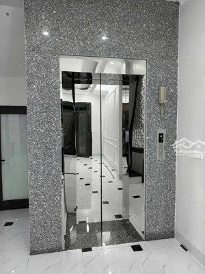bán nhà phố đại la diện tích 40.5m2 gần phố giá tốt nhà đẹp - thang máy - gần phố - đại la - hai b