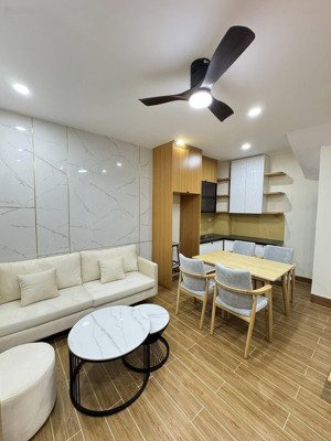 bán nhà tứ liên, tây hồ, 31m, 6 tầng, mt4.8m, 7.9 tỷ, 5m ra ngõ ô tô tránh, ngõ sạch đẹp, nhà mới