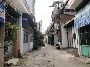 bán nhà ngay vòng xoay lê đại hành - quận 11, hẻm 5m thông, 6x11,5m, chỉ 6.x tỷ