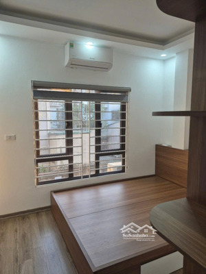 bán nhà đẹp 5 tầng trung tâm thanh trì. full nội thất. ngõ thông. giá cực rẻ