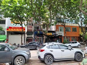 siêu hiếm bán nhà mặt phố kinh doan vỉa hè rộng , kim đồng 60 m , giá 24 tỷ