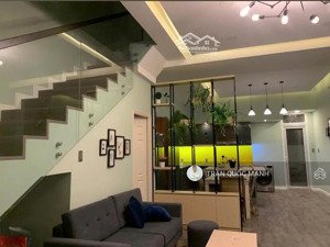 bán căn nhà phố bella villa để lại full nội thất giá 3,250 tỷ. lh 