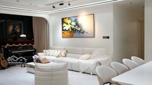 sống sang ch 5* 161m2, 3pn, 2vs, full nội thất xịn tại brg the diamond residence 25 lê văn lương