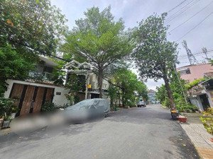 vip! biệt thự sân vườn 3 tầng - 155m2(6x26)- cạnh gigamail -p,hiệp bình chánh thủ đức - giá 17.5tỷ