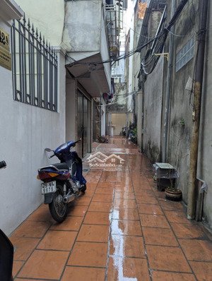 nhà 6 tầng ngõ chợ khâm thiên - dân xây chắc chắn - chỉ hơn 6 đồng.