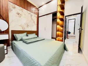 bán nhà phố tại tây mỗ dt 80m2, 3 ngủ, vệ sinh khép kín. vị trí đắc địa