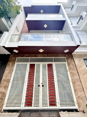 cho thuê nhà đẹp 4 phòng ngủ khu vcn phước hải giá 23 triệu/tháng