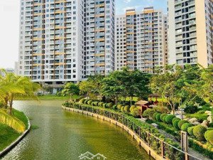 cần cho thuê căn hộ flora mizuki 56m2 giá 8 triệu có 2 máy lạnh máy nước nóng. lh: 