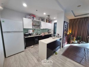 cho thuê 3 ngủ đồ cơ bản 113m2 chung cư one 18 phố ngọc lâm gần trường nguyễn gia thiều:0916393862