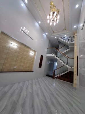 bán nhà đẹp 6 tầng 5pn - gần lê văn quới - đường nhựa 8m - có thang máy (80m2) giá 10 tỷ :shr